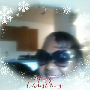 Meet your Posher, Cynthia